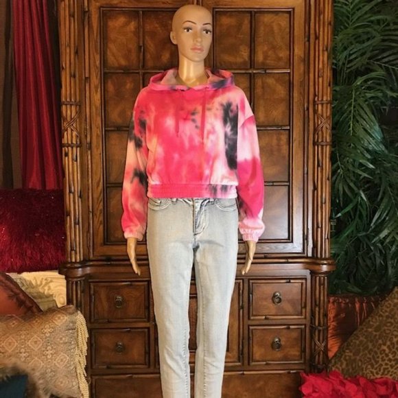 Raspberry Fleece Lined Cotton Blend Cropped Tie Dye Sweatshirt Hoodie - Picture 6 of 15